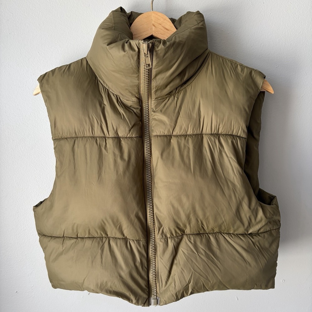 Unbranded Olive Green Women's Puffer Vest Cropped Size Small